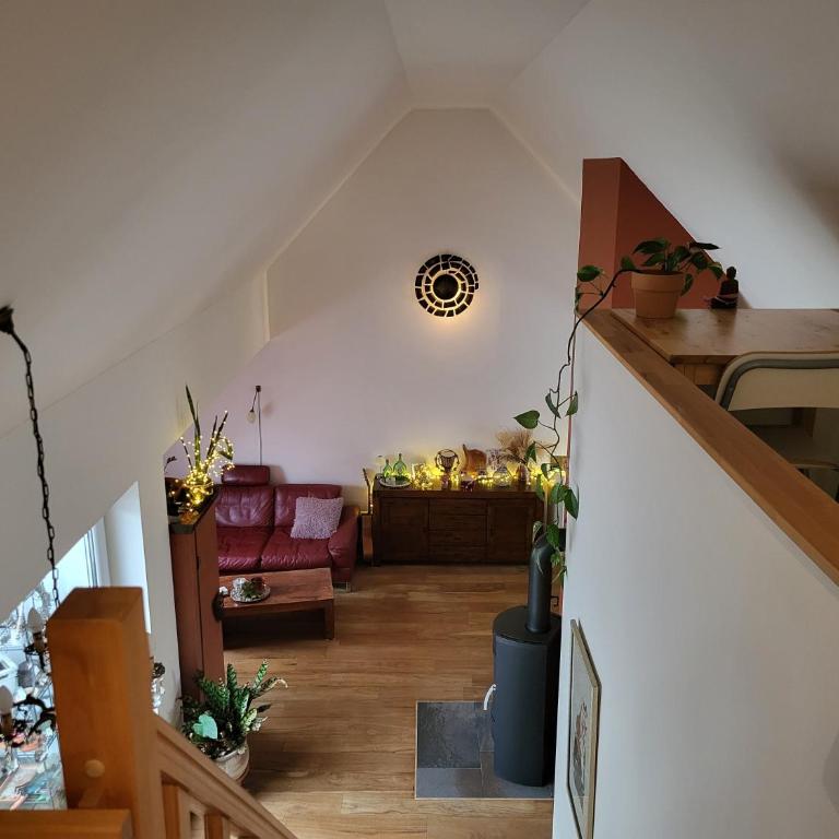 FRIDA - Dachpalais, nahe City, HBF und Wertach-Park - Two-Bedroom Apartment with Balcony - 18