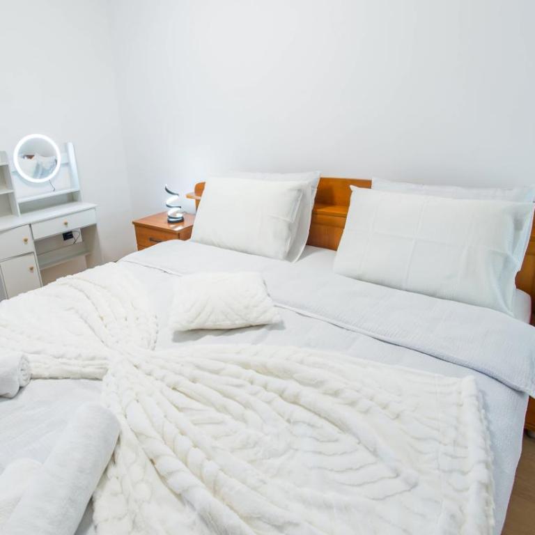 MHouse Apartments - Apartment - 9