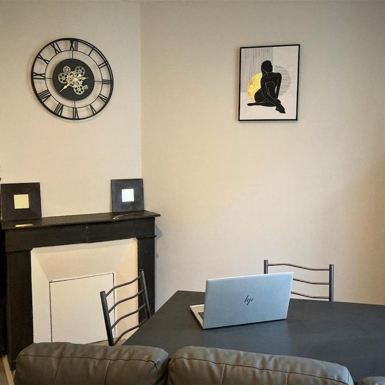 Studio dans l'hypercentre de Limoges - Apartamento de 1 dormitorio - 12