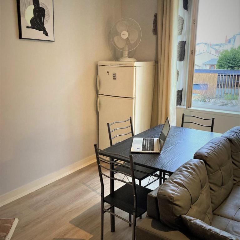 Studio dans l'hypercentre de Limoges - Apartamento de 1 dormitorio - 13