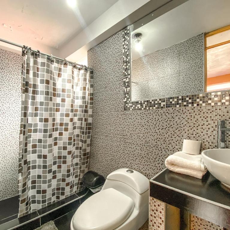La Casa de Carmen - Hostal Familiar - Habitación Doble con baño privado - 2