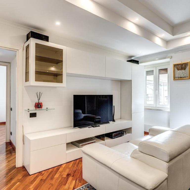 White Vatican Apartment - Two-Bedroom Apartment with Balcony - 25