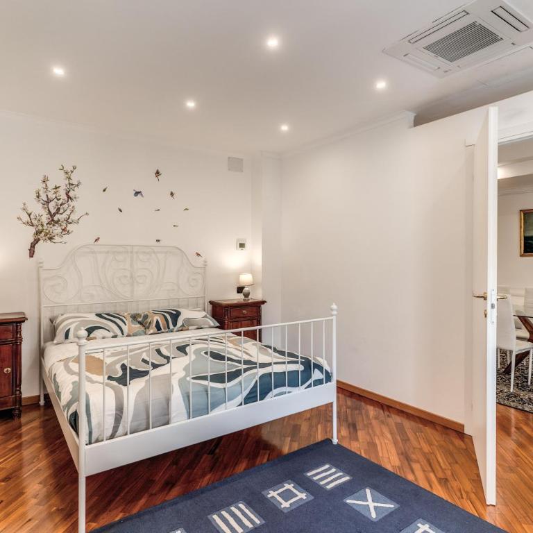 White Vatican Apartment - Two-Bedroom Apartment with Balcony - 40