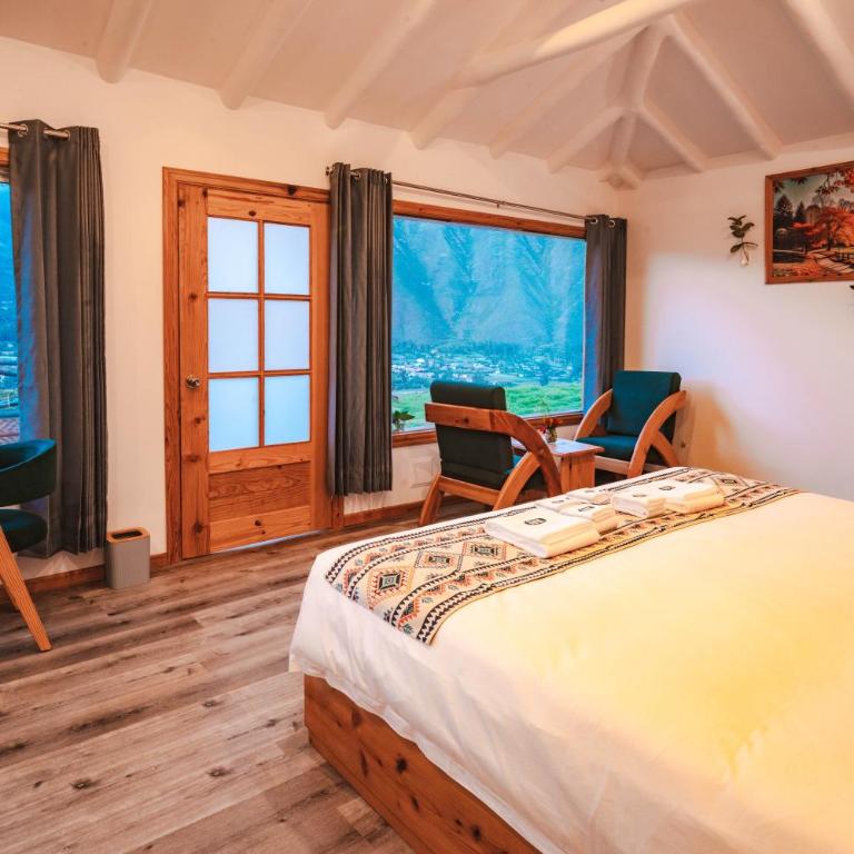 Tara Vegan Lodge - Sacred Valley - Deluxe King Room - 10