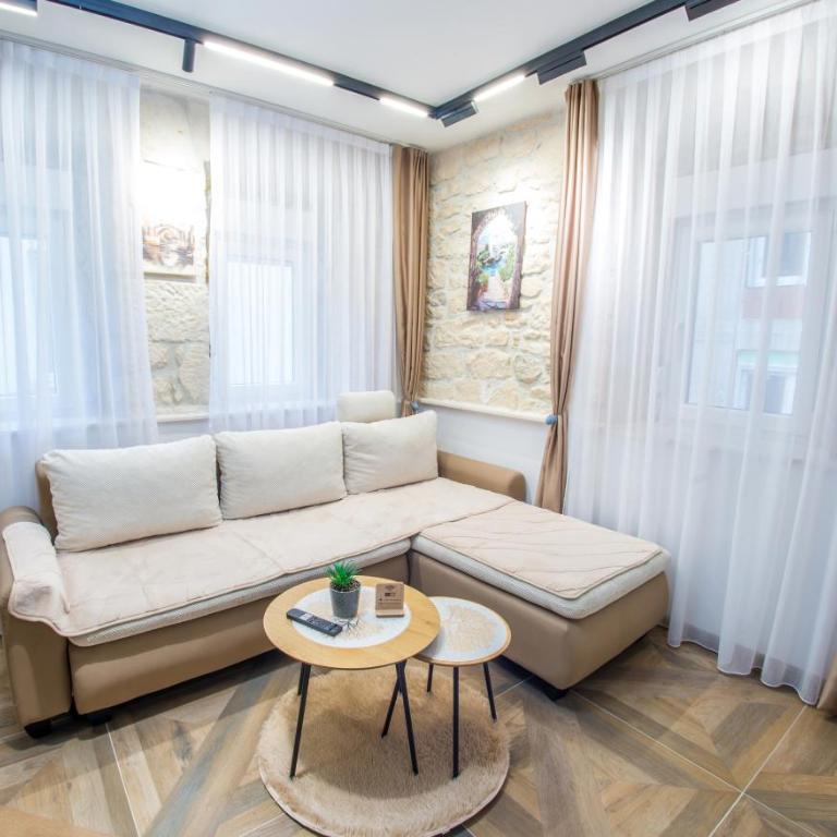 MHouse Apartments - Apartment - 26