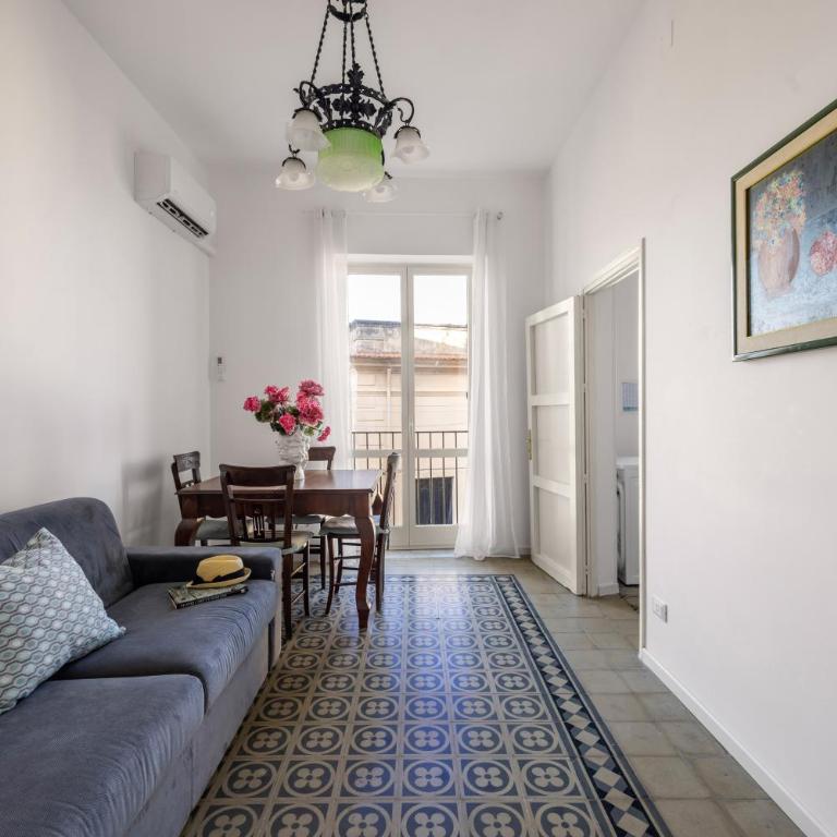 La Castellana Apartments, vista panoramica sul mare, nel cuore storico di Carini, a due passi dal Duomo e dal castello - Appartement Supérieur 2 Chambres - 5