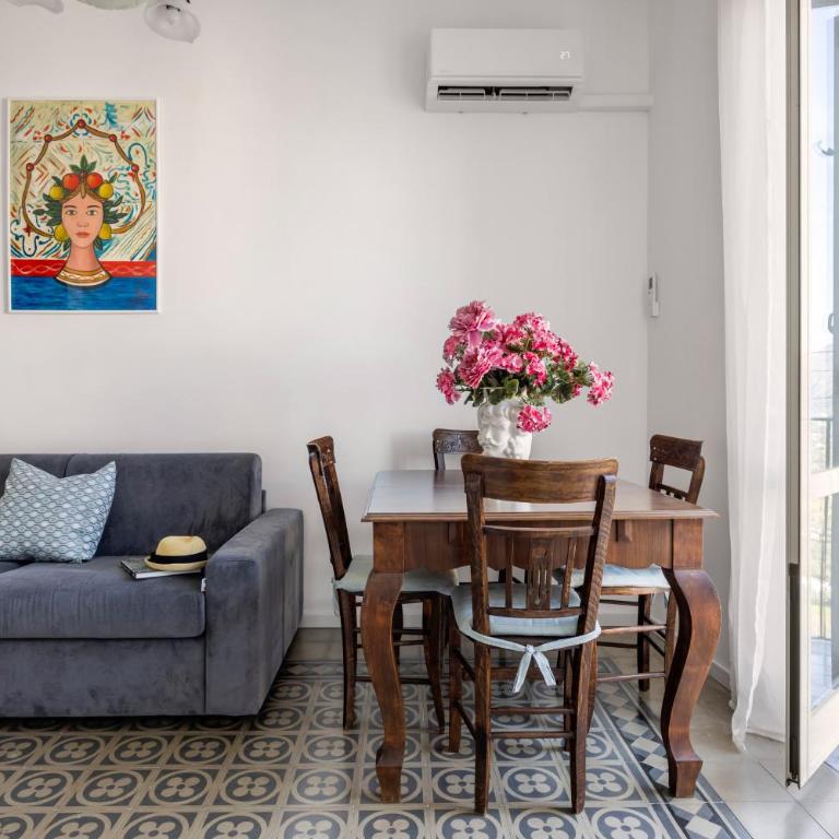 La Castellana Apartments, vista panoramica sul mare, nel cuore storico di Carini, a due passi dal Duomo e dal castello - Appartement Supérieur 2 Chambres - 6