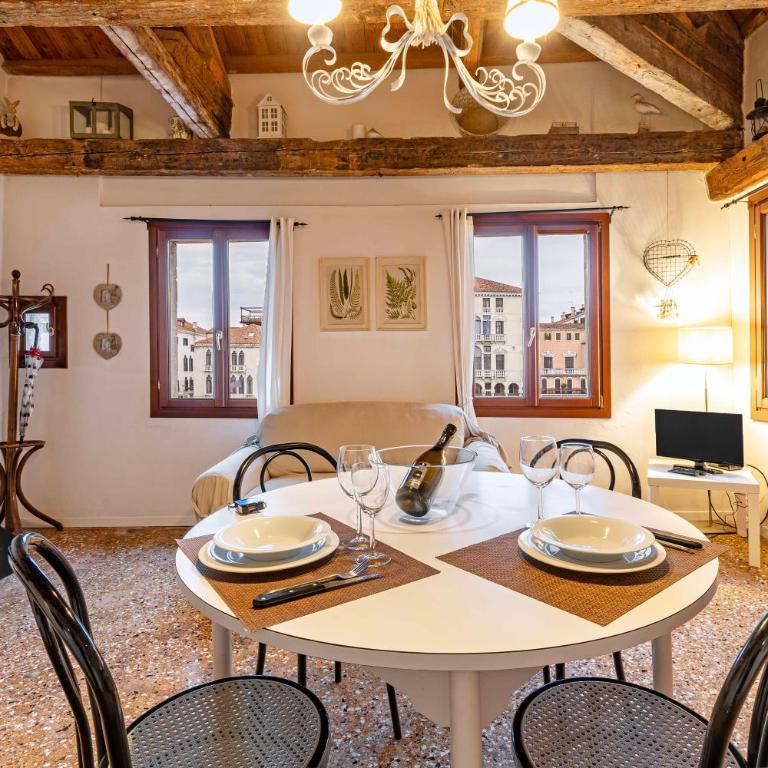 Domus al Canal Grande - One-Bedroom Apartment with View - 33