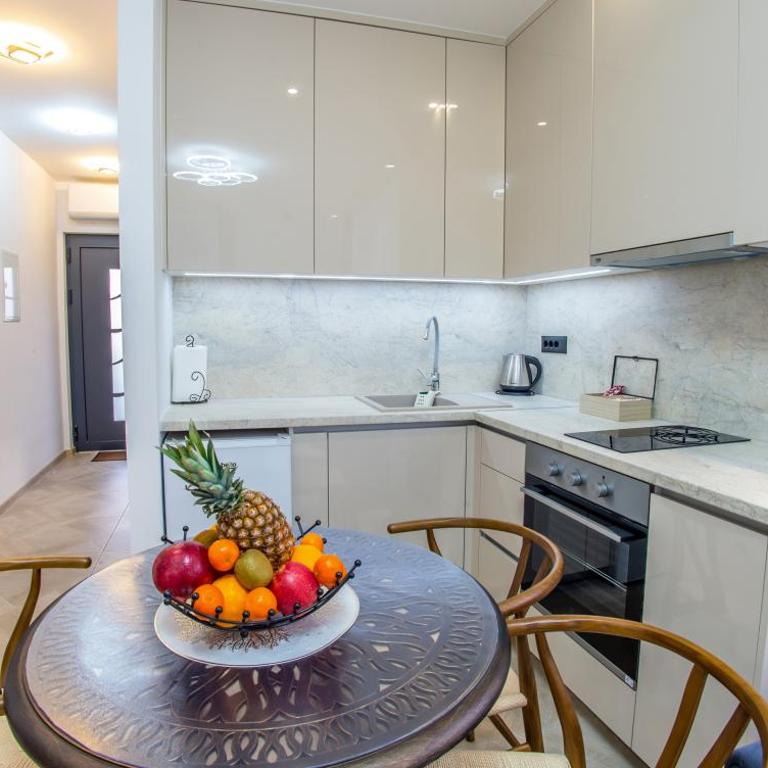 MHouse Apartments - Apartment with Balcony - 19