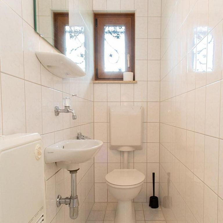 Ferienhaus mit schöner Sonnenterrasse im Feriendorf Reichenbach F15 - Haus mit 3 Schlafzimmern - 17