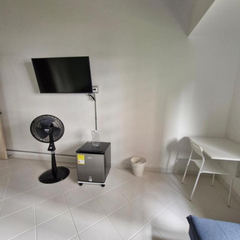 Almond Living Laureles - Medellin - Standard Twin Room with Sofa - 2