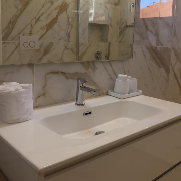bright, comfortable Milanese refuge - Appartamento con 1 Camera da Letto - 3