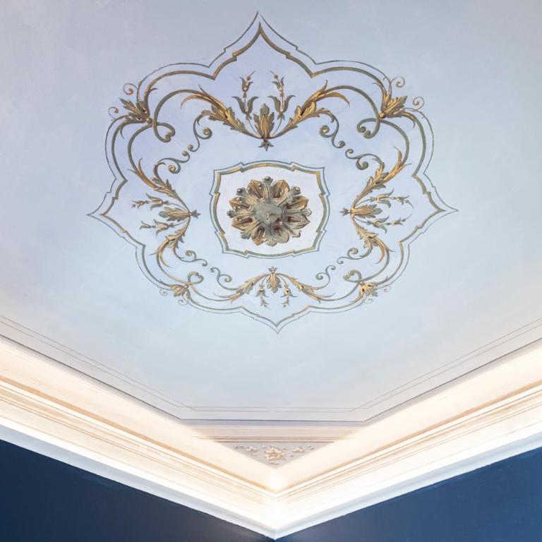 RELSTAY - Assarotti Suites - Two-Bedroom Suite - 2