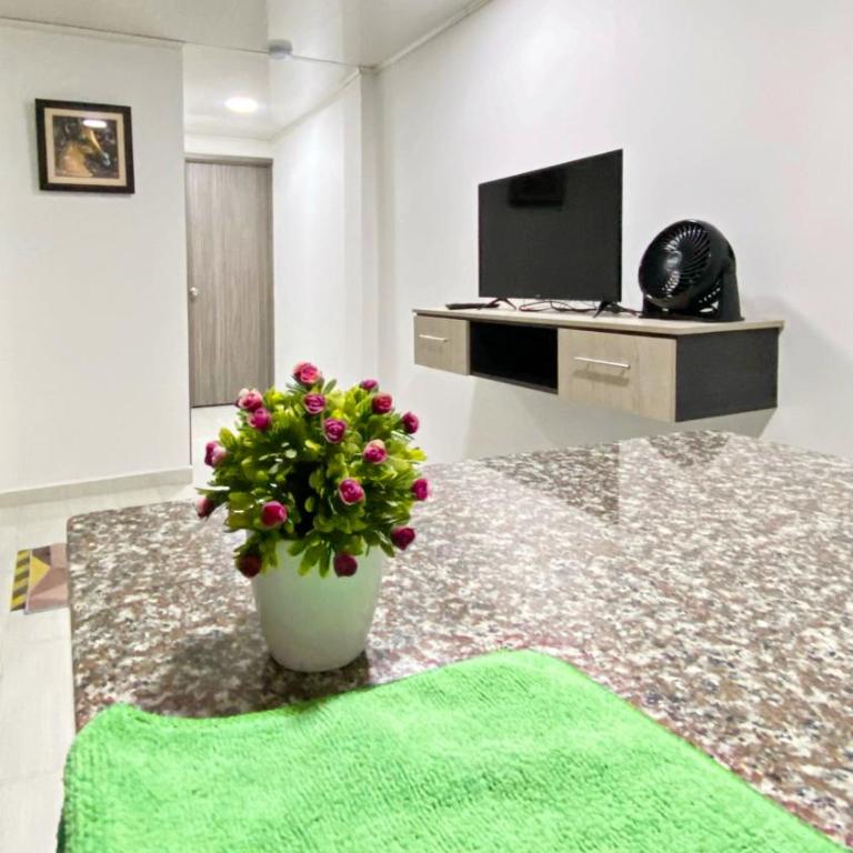 apartahotel apto 404 - Two-Bedroom Apartment - 2