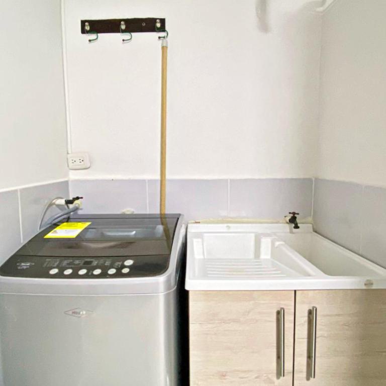 apartahotel apto 404 - Two-Bedroom Apartment - 4