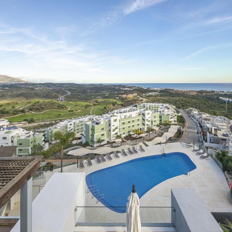 Apto Panorámico con vistas, Piscina & Gym - Apartamento - 59