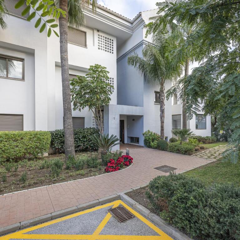 Apto Panorámico con vistas, Piscina & Gym - Apartamento - 67