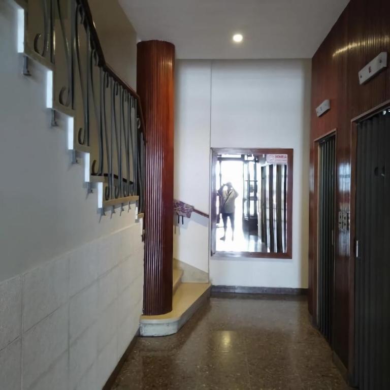 Montecarlo -depto contrafrente - One-Bedroom Apartment - 3