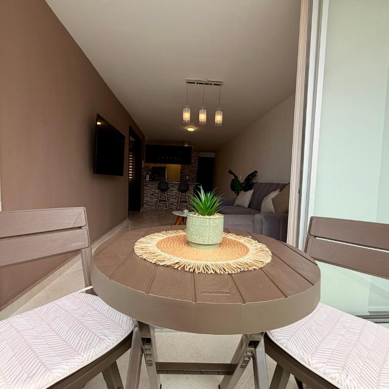 Espacio cómodo, piscina, jacuzzi y parqueadero - Apartamento de 2 dormitorios - 22