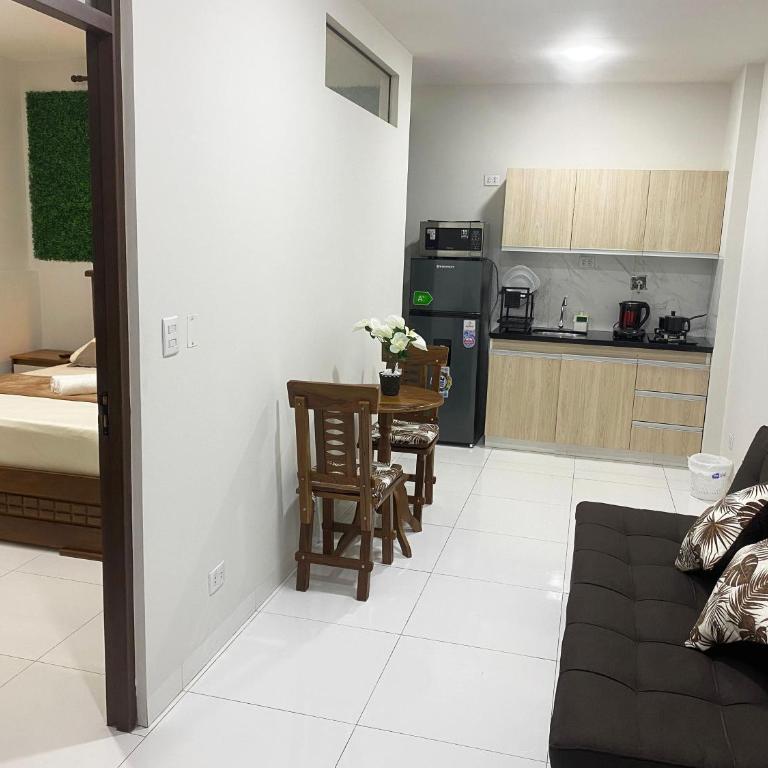 Elegante Departamento Céntrico con Piscina, Terraza y Seguridad 24 7 - One-Bedroom Apartment - 20