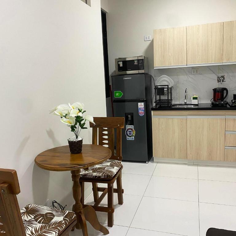 Elegante Departamento Céntrico con Piscina, Terraza y Seguridad 24 7 - One-Bedroom Apartment - 21