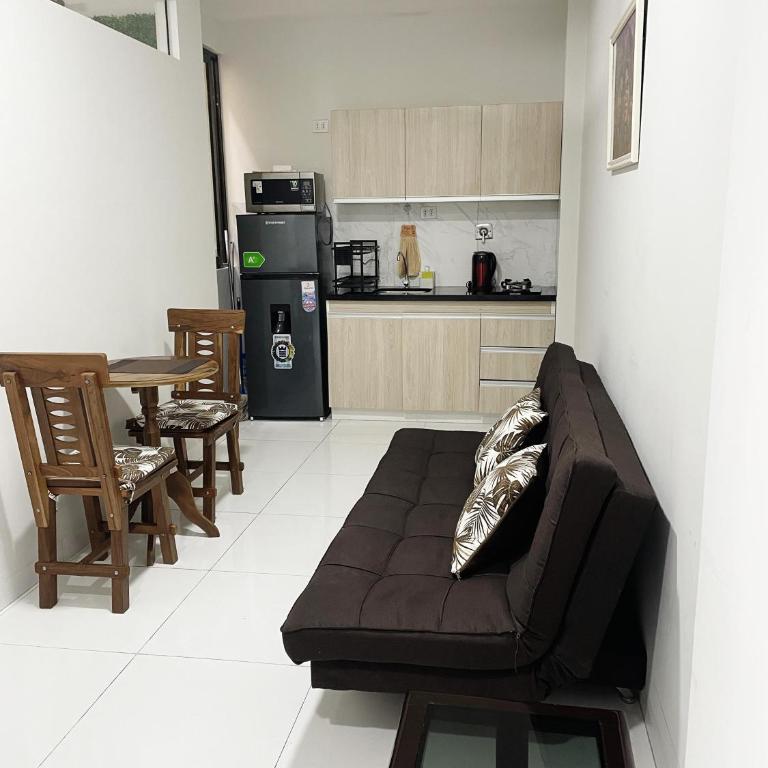 Elegante Departamento Céntrico con Piscina, Terraza y Seguridad 24 7 - One-Bedroom Apartment - 27
