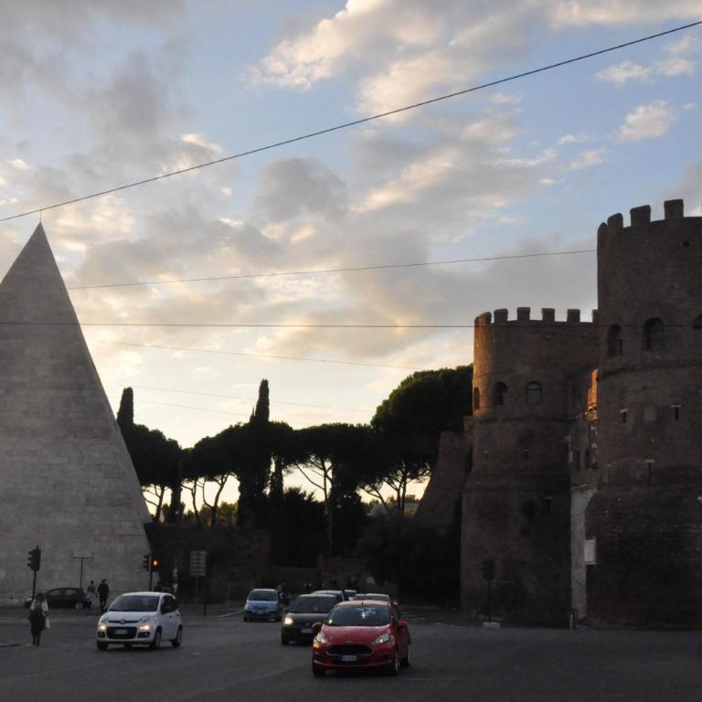 Piramide Cestia Comfort Stay - Two-Bedroom Apartment - 29
