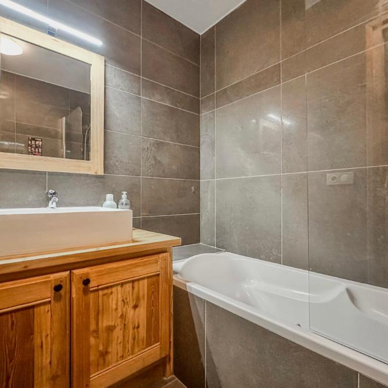 #AH11 Le charmeur des montagnes - Appartement - 34