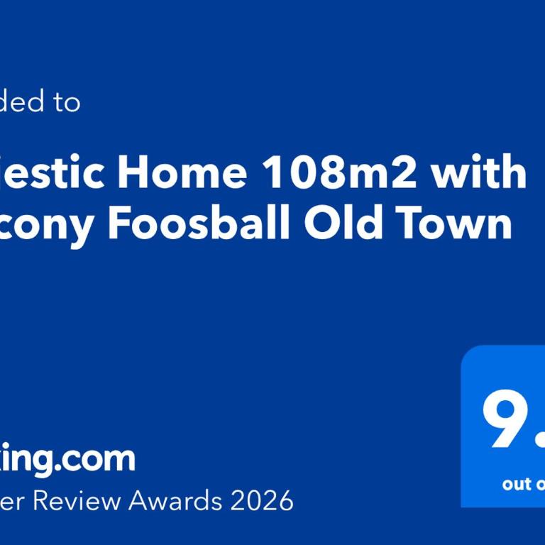 Majestic Home 108m2 with Balcony Foosball Old Town - Three-Bedroom Premium Apartment with Balcony - 14