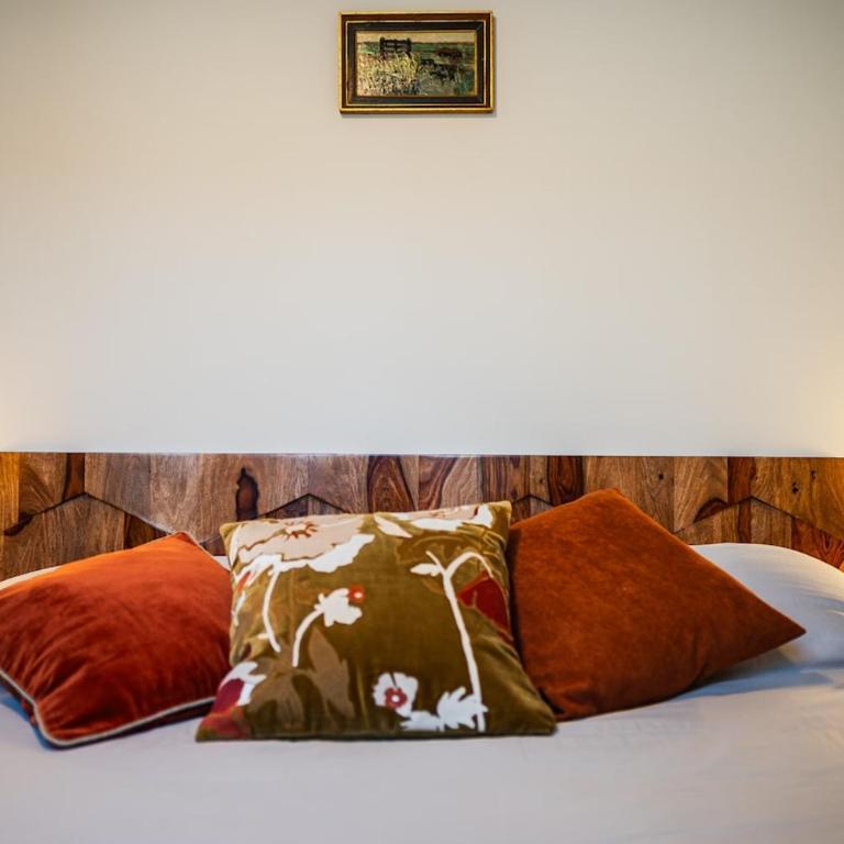 Refined penthouse in front of Osteria Francescana - Two-Bedroom Apartment - 28
