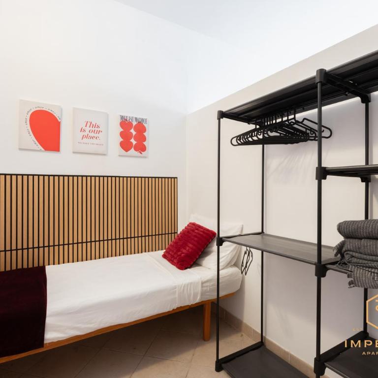 Teano Apt - 10min to Colosseo, 100mt to metro, A-C, 2 Bedrooms - Apartment mit 2 Schlafzimmern - 16