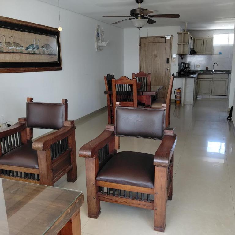 Rodadero brisas marinas - Two-Bedroom Apartment - 3