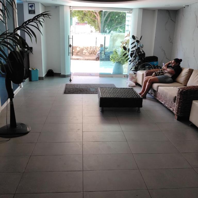 Rodadero brisas marinas - Two-Bedroom Apartment - 18