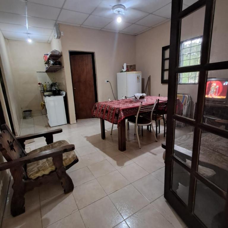 Casa en Paso de la Patria cerca de la Playa Pelícano en entorno natural - Casa de 2 dormitorios - 4
