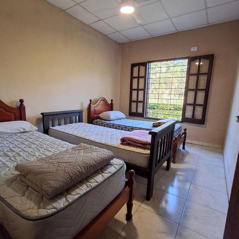 Casa en Paso de la Patria cerca de la Playa Pelícano en entorno natural - Casa de 2 dormitorios - 10