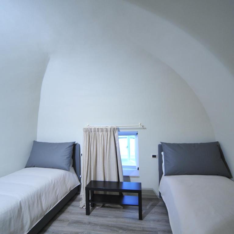 Gatto Bianco House - Camera Familiare Mansardata - 3