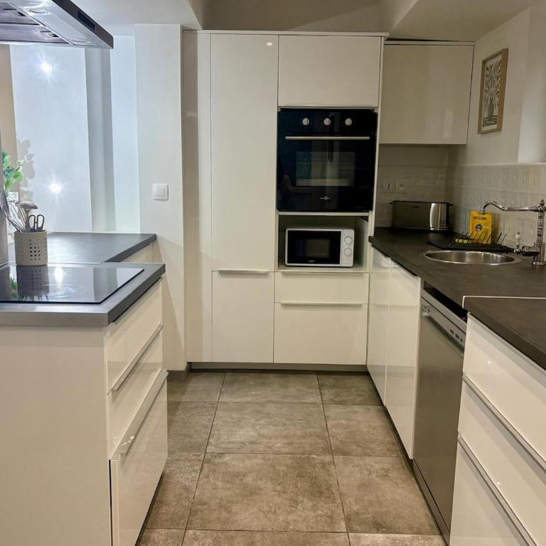 Dalikyda - Le Panorama - Jardin et Parking Privé sur la ville et aperçu Mer - Apartment mit 1 Schlafzimmer - 48