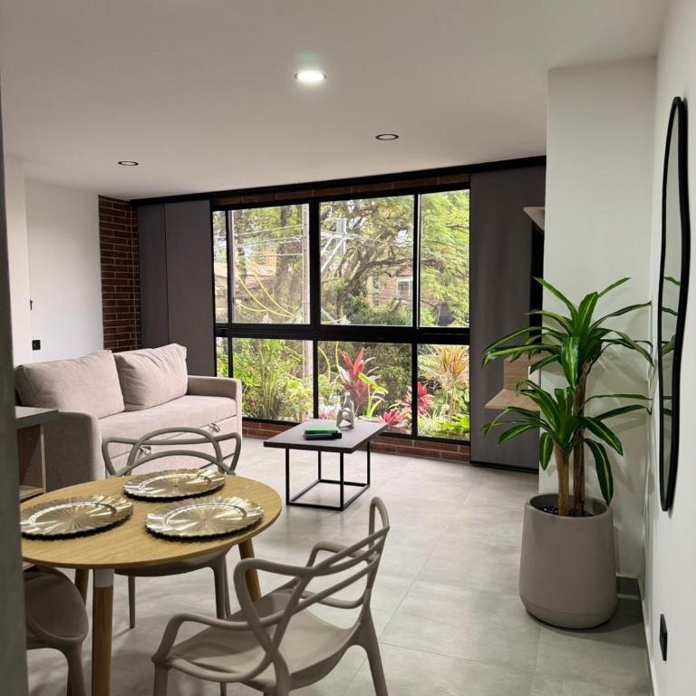 Edificio OA Aparta-suites - Two-Bedroom Apartment with View - 2