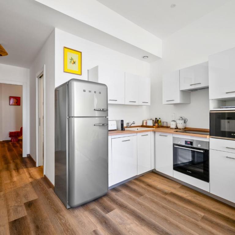 Le Corner - Beach 15 min - Ideal couples or groups - Air conditionner - Near events - Quiet - Premium services - Appartement 3 Chambres - 17