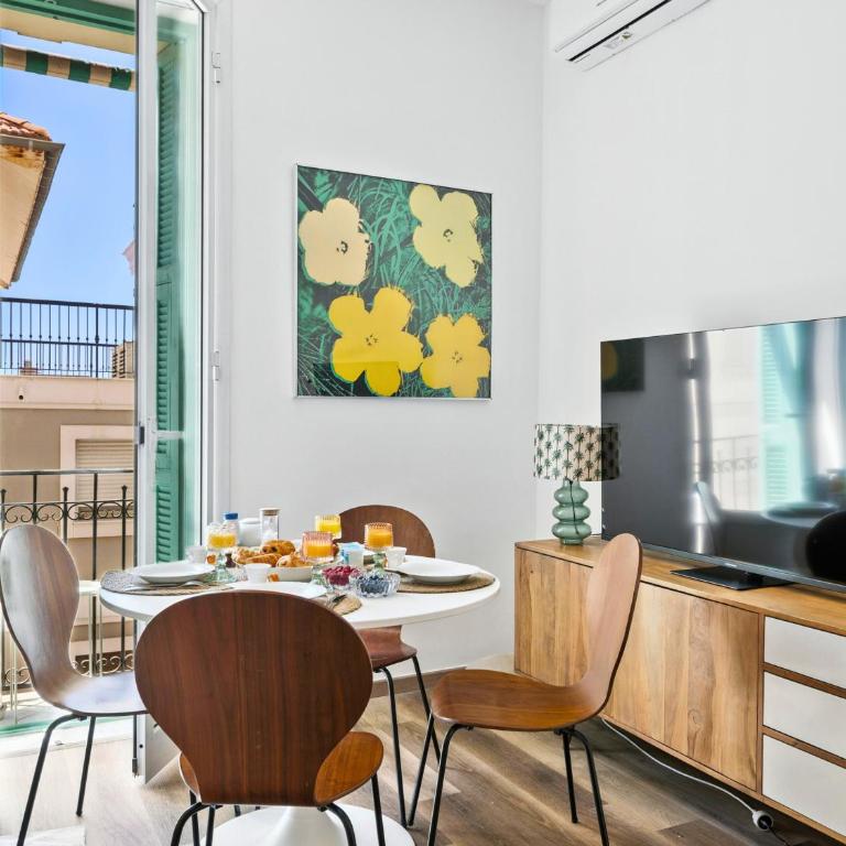 Le Corner - Beach 15 min - Ideal couples or groups - Air conditionner - Near events - Quiet - Premium services - Appartement 3 Chambres - 7