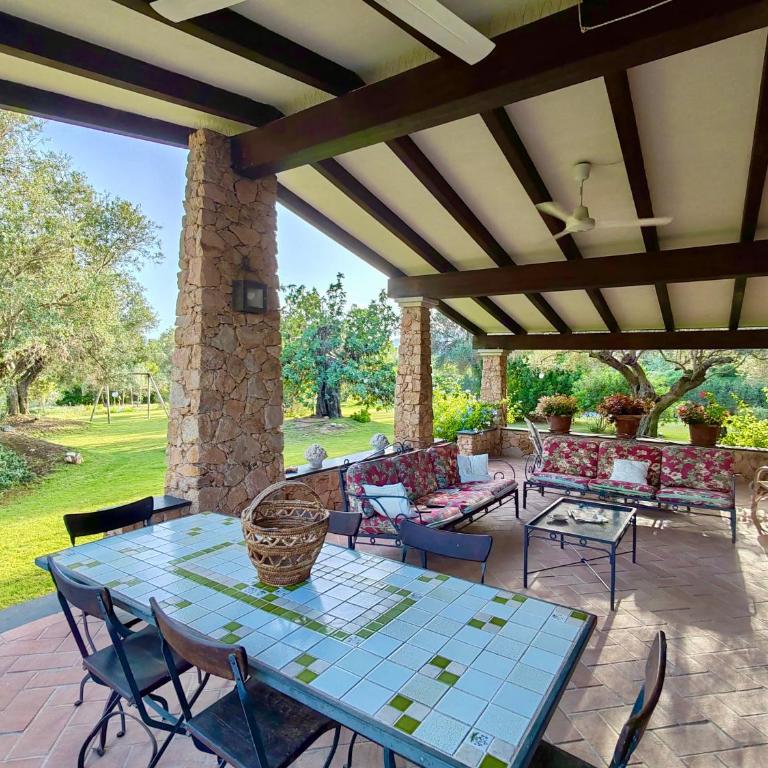 Charming Cottage with Private Garden near Nora & Chia - Villa - 7