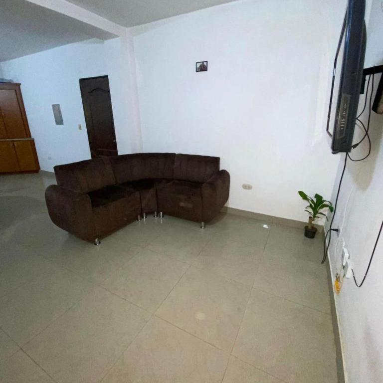 estancia cusqueña - Two-Bedroom Apartment - 6