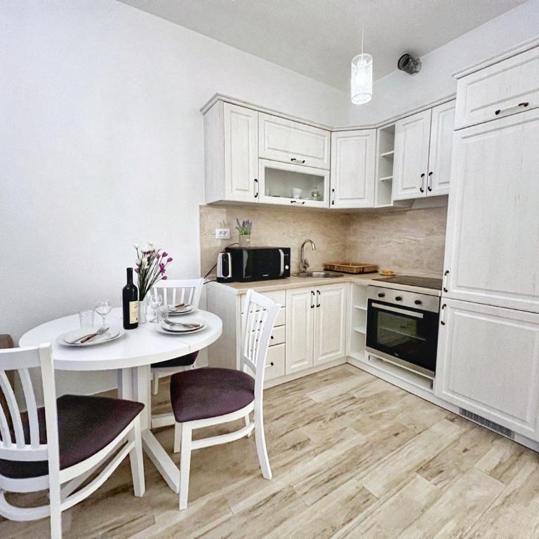 Yourhome beach first line - Studio with Balcony - 6