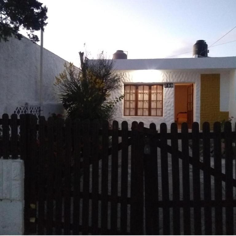 Lo de Nilda - Two-Bedroom House - 1
