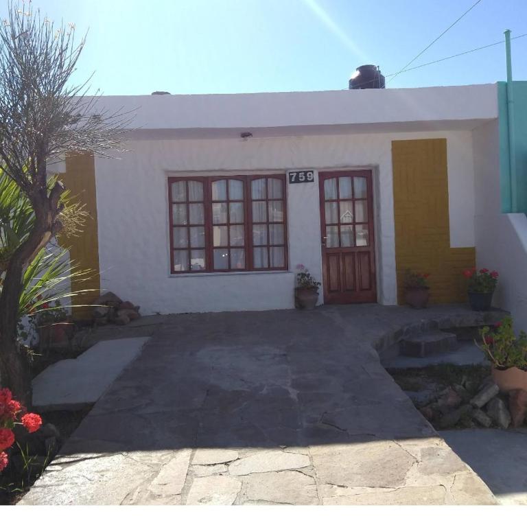 Lo de Nilda - Two-Bedroom House - 3