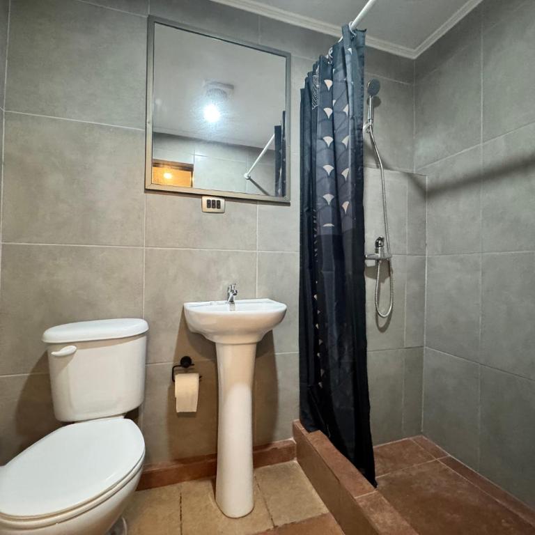 Residencial Don Santiago - Single Room with Private Bathroom - 8