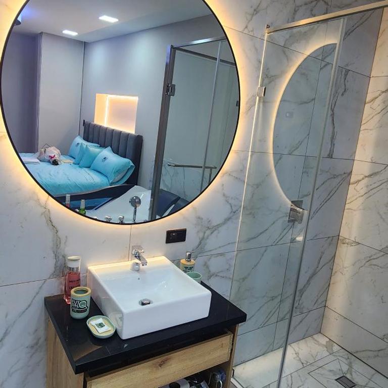 ELEGANTE LOFT en LOJA CERCA a la UTPL y CENTRO HISTÓRICO - Three-Bedroom Premium Apartment - 11
