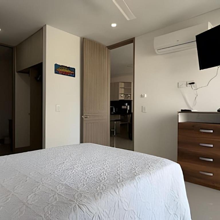 Hermoso Apto de 1 hab con Vista al Mar - Piso 10 - Apartment with Balcony - 6