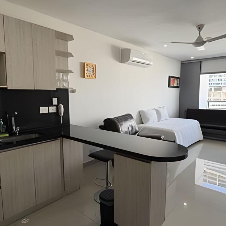 Hermoso Apto de 1 hab con Vista al Mar - Piso 10 - Apartment with Balcony - 11