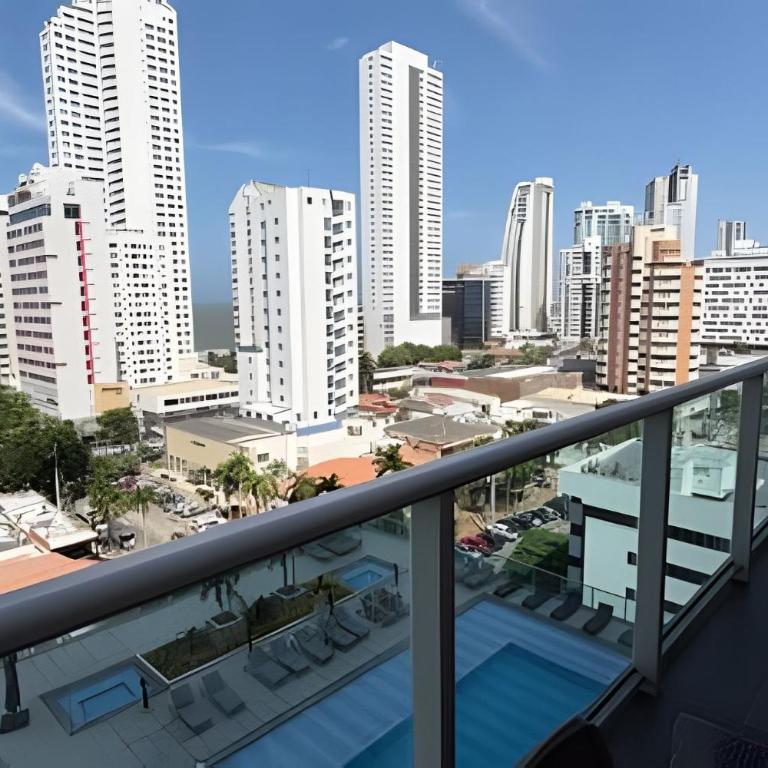 Hermoso Apto de 1 hab con Vista al Mar - Piso 10 - Apartment with Balcony - 28